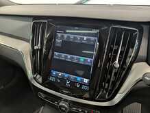 Volvo V60 T5 R-Design Pro - U9012