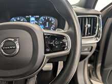 Volvo V60 T5 R-Design Pro - U9012