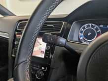 Volkswagen Golf TSI R - U9022