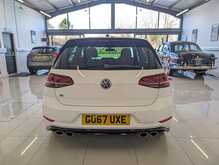 Volkswagen Golf TSI R - U9022