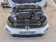 Volkswagen Golf TSI R - U9022