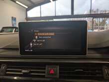 Audi A4 Avant TDI Black Edition - U9026