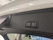 Audi A4 Avant TDI Black Edition - U9026