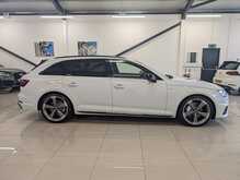 Audi A4 Avant TDI Black Edition - U9026
