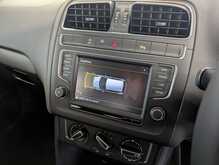 Volkswagen Polo TSI BlueMotion Tech SE - U9035