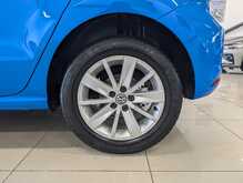 Volkswagen Polo TSI BlueMotion Tech SE - U9035