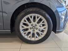 SEAT Ibiza MPI SE Technology - U9036