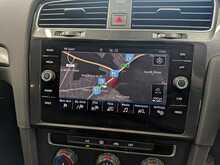 Volkswagen Golf TDI SE Nav - U9043
