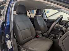 Volkswagen Golf TDI SE Nav - U9043
