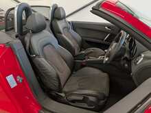 AUDI TT TFSI BLACK EDITION TT TFSI BLACK EDITION - U9044