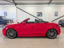 AUDI TT TFSI BLACK EDITION TT TFSI BLACK EDITION - U9044
