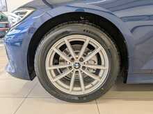 BMW 3 Series 320d SE - U9054