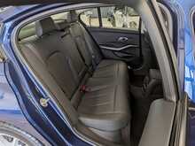 BMW 3 Series 320d SE - U9054