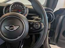 MINI Convertible Cooper - U9059