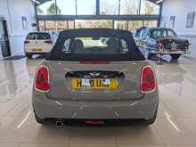 MINI Convertible Cooper - U9059