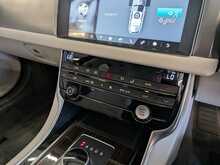 Jaguar XF i Portfolio - U9060