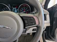 Jaguar XF i Portfolio - U9060