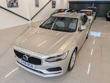 Volvo V90 D4 Momentum - U9063