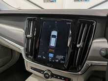 Volvo V90 D4 Momentum - U9063