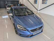 Volvo V40 D3 R-Design - U9071