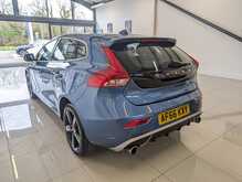 Volvo V40 D3 R-Design - U9071