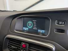 Volvo V40 D3 R-Design - U9071