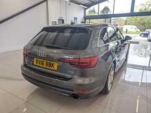 Audi A4 Avant TFSI S line - U9075