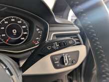 Audi A4 Avant TFSI S line - U9075
