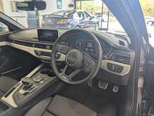 Audi A4 Avant TFSI S line - U9075
