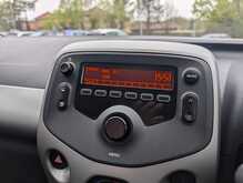 Toyota AYGO VVT-i x-play - U9086