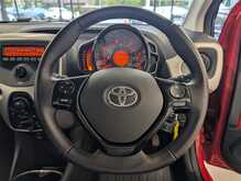 Toyota AYGO VVT-i x-play - U9086