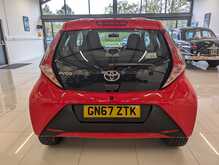 Toyota AYGO VVT-i x-play - U9086