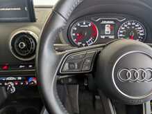 Audi A3 TFSI CoD Sport - U9091