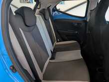 Toyota AYGO VVT-i x-cite - U9094