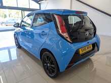 Toyota AYGO VVT-i x-cite - U9094