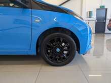 Toyota AYGO VVT-i x-cite - U9094