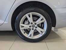 Audi A4 Avant TFSI Sport - U9098