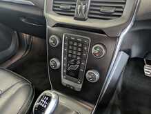 Volvo V40 D4 R-Design Pro - U9108