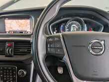 Volvo V40 D4 R-Design Pro - U9108