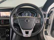Volvo V40 D4 R-Design Pro - U9108
