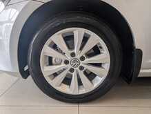 Volkswagen Golf TSI BlueMotion Tech SE - U9129