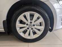 Volkswagen Golf TSI BlueMotion Tech SE - U9129