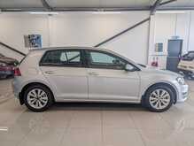 Volkswagen Golf TSI BlueMotion Tech SE - U9129