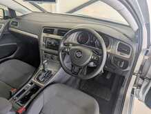 Volkswagen Golf TSI BlueMotion Tech SE - U9129