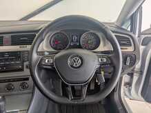 Volkswagen Golf TSI BlueMotion Tech SE - U9129