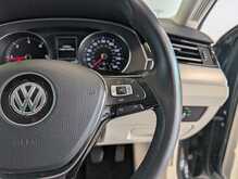 Volkswagen Passat TDI SE Business - U9141