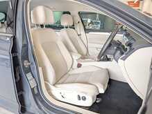 Volkswagen Passat TDI SE Business - U9141