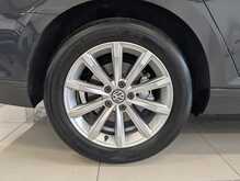 Volkswagen Passat TDI SE Business - U9141