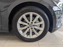 Volkswagen Passat TDI SE Business - U9141