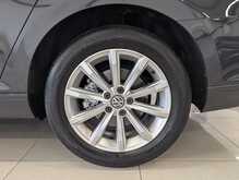 Volkswagen Passat TDI SE Business - U9141